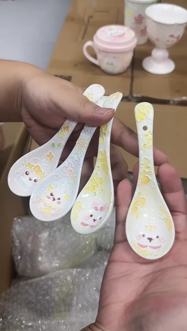 立体釉勺子汤匙可爱