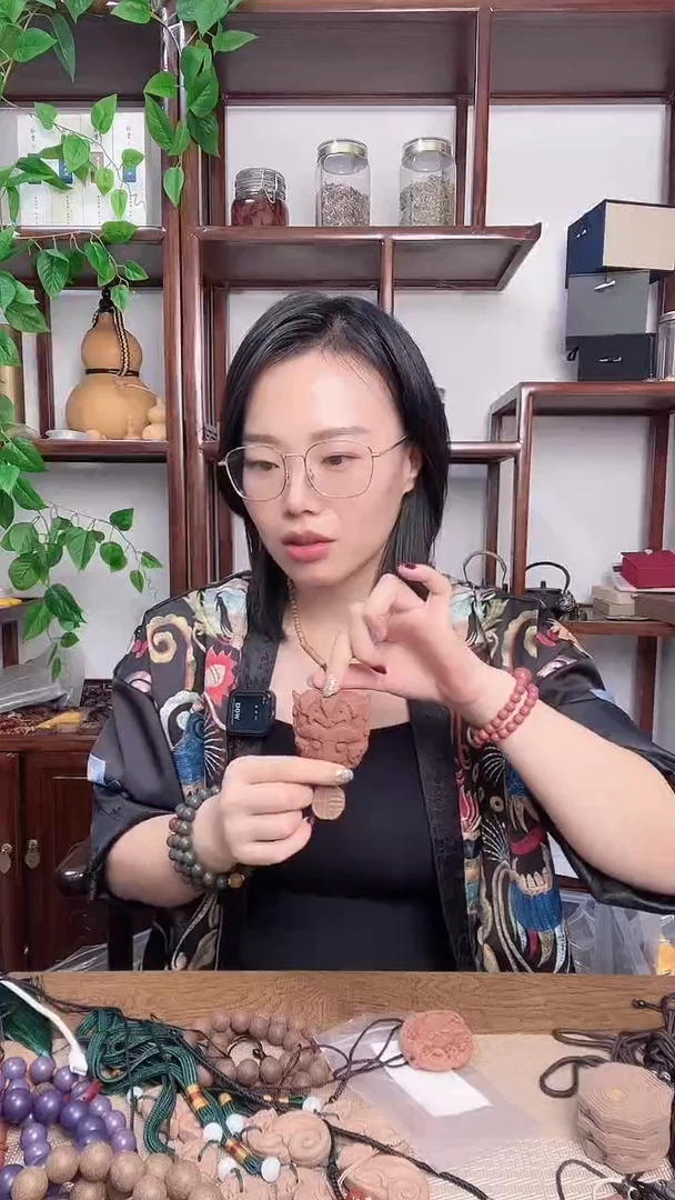 泥塑【红麝香方】大饕餮