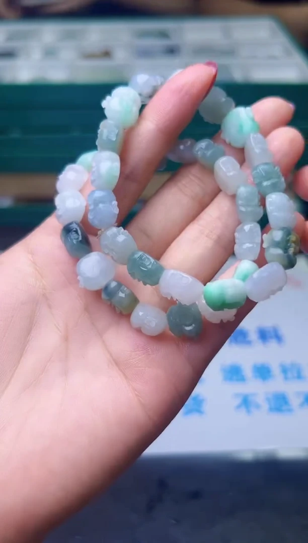 未镶嵌定制翡翠天然翡翠A货 多样性发其一
