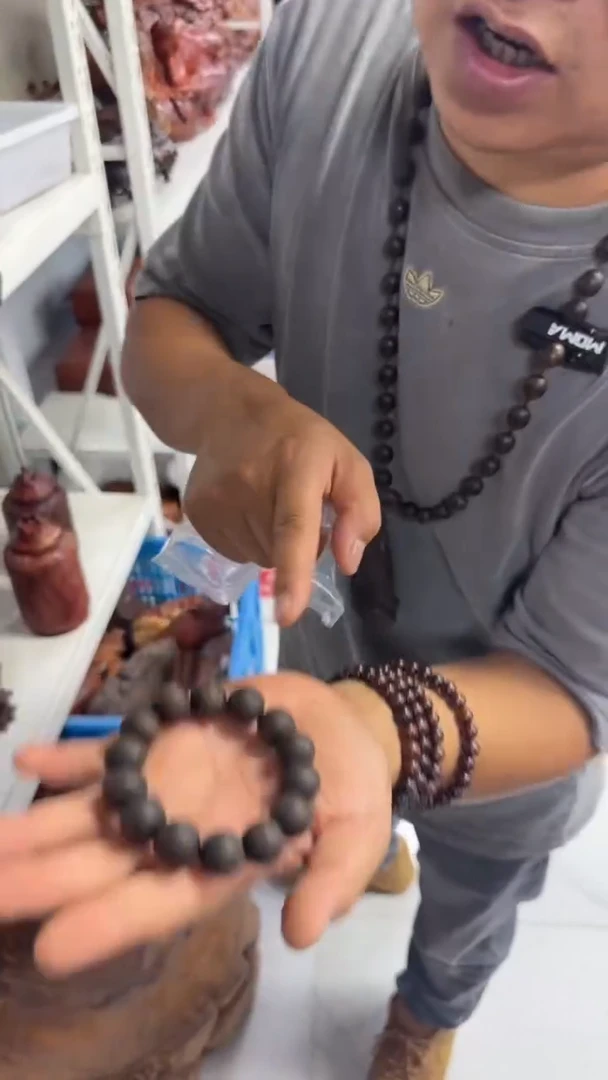 花梨木类木雕款工艺品88888888