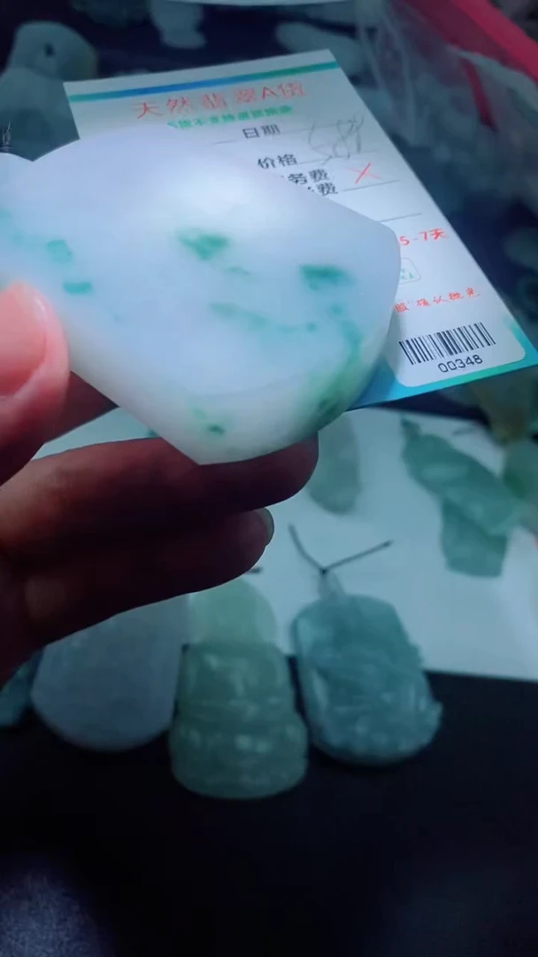 定制翡翠定制毛货未镶嵌定制毛货