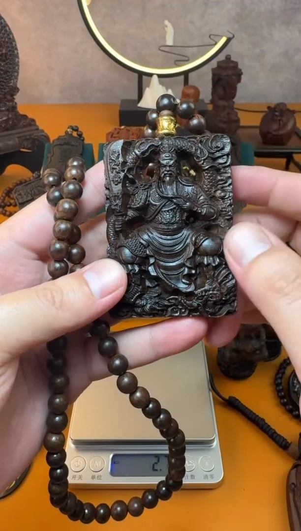 贡木吊坠《巴布亚贡木》新品御龙立刀关公+108颗