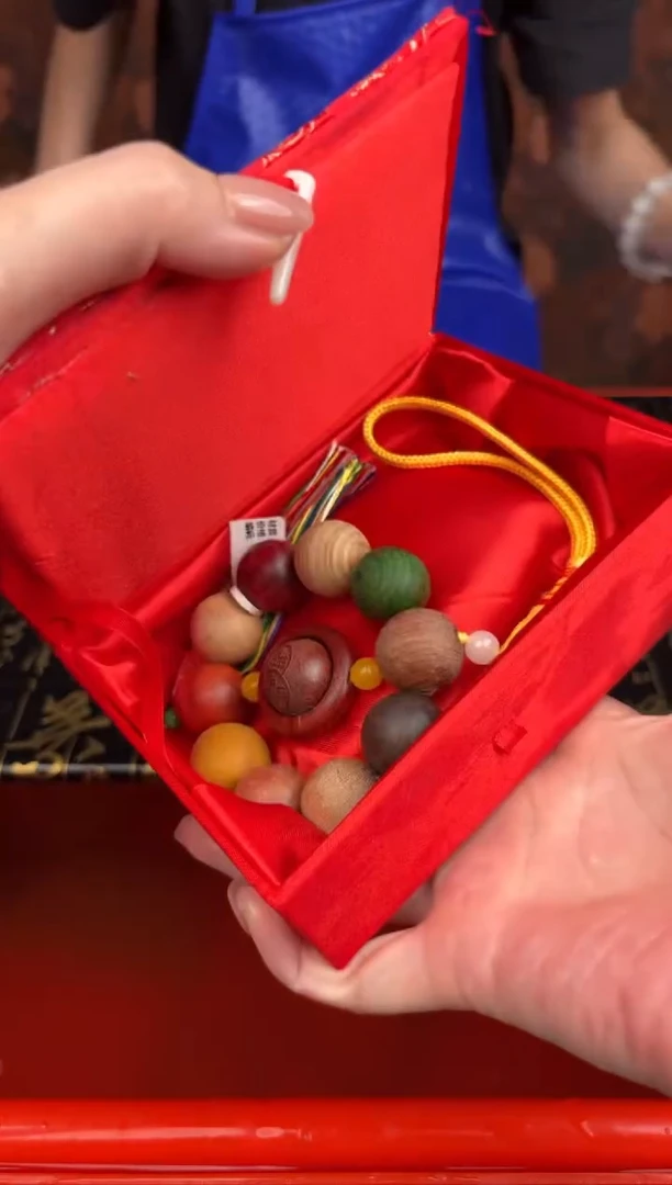 手串珠阙集闪购福利无礼盒