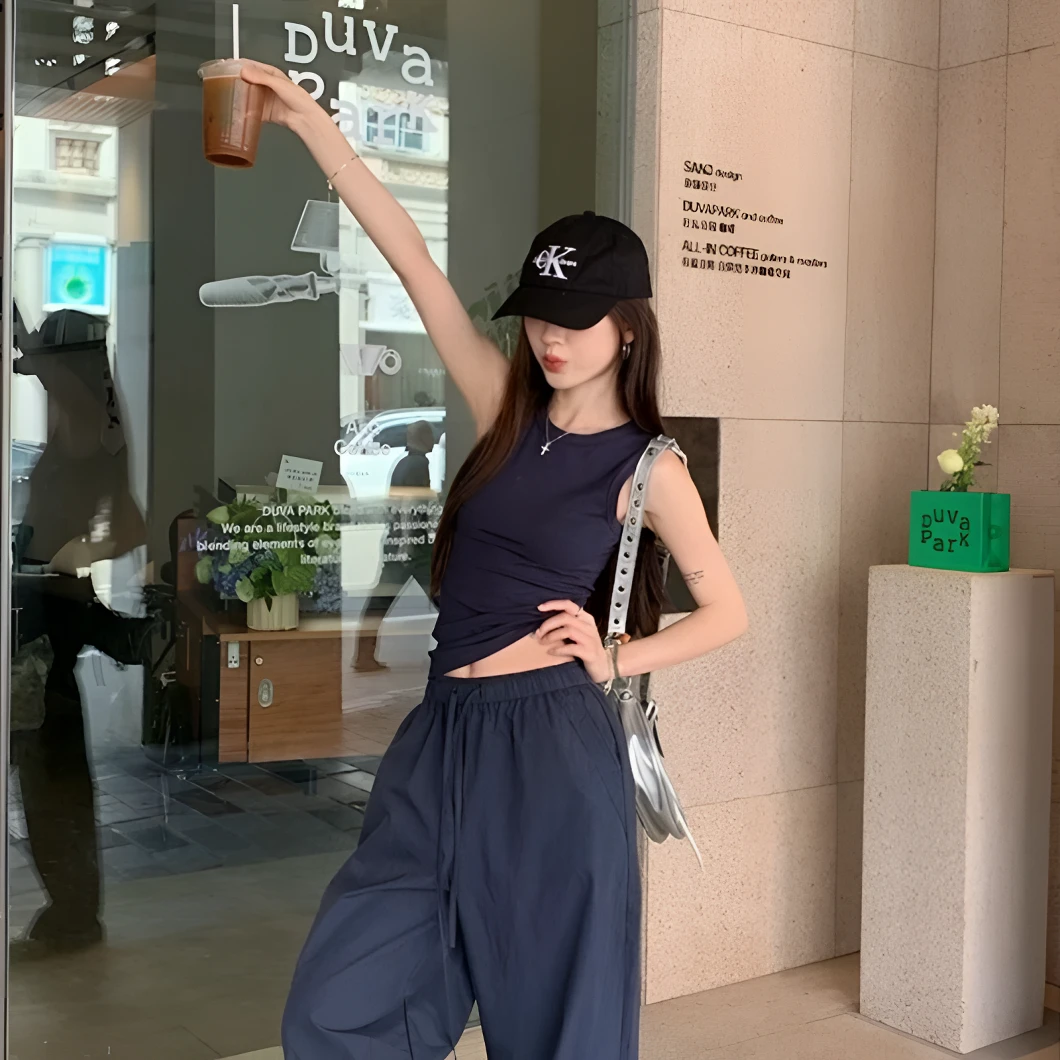 2025夏季新款小众设计别致半高领无袖T桖时尚修身显瘦纯色打底衫