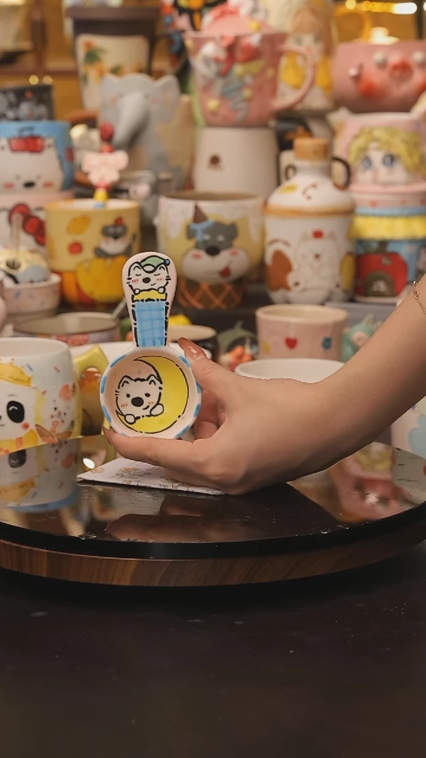 景德镇釉下彩绘设计师款式陶瓷
