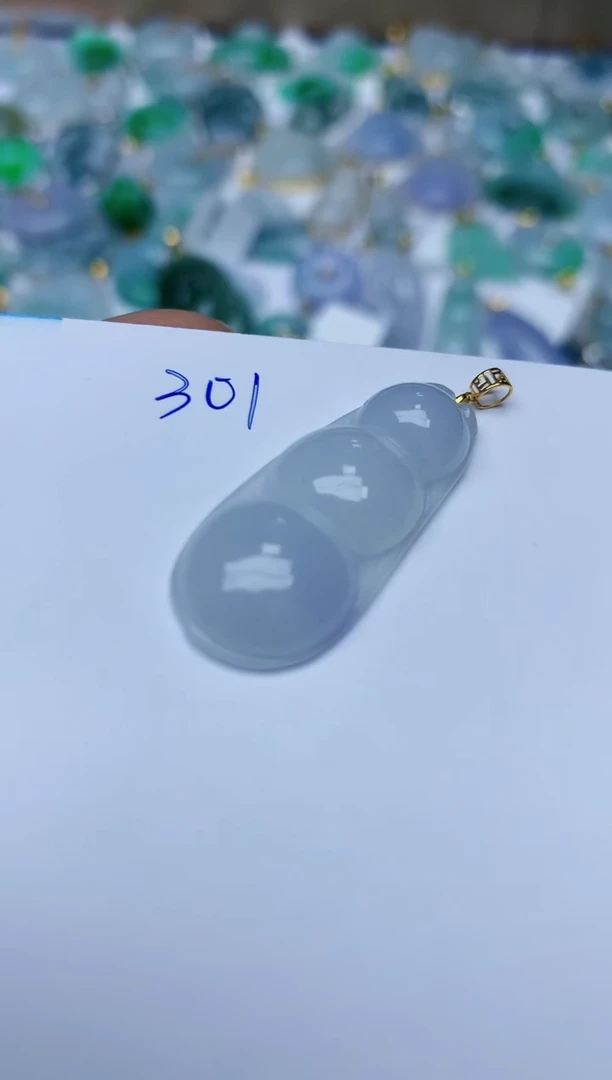 【闪购商品】翡翠颈饰18K金镶嵌天然翡翠A货