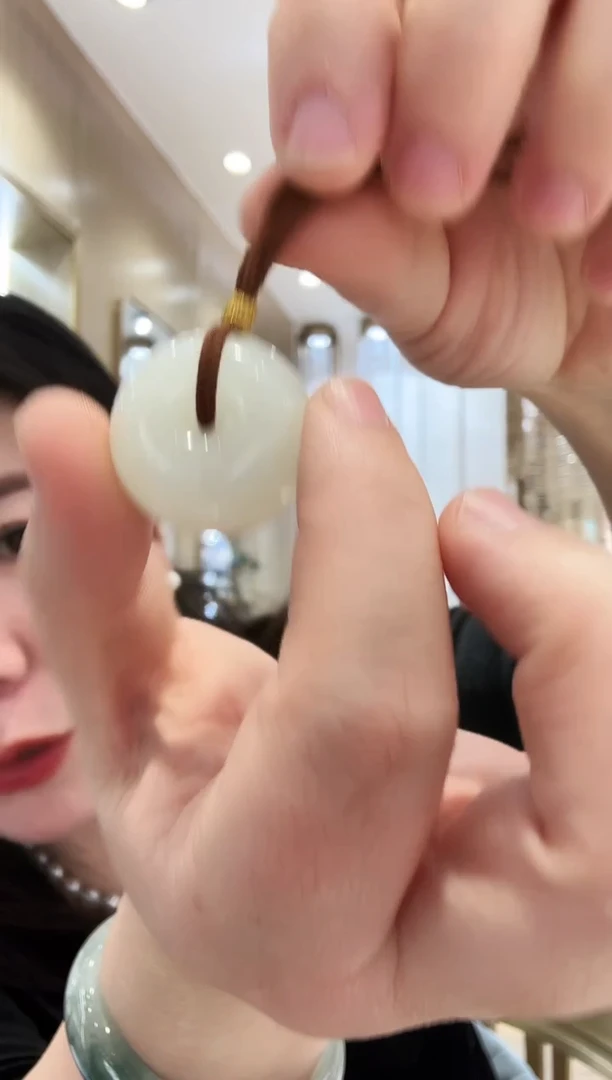 颈饰未镶嵌和田玉【8】平安扣