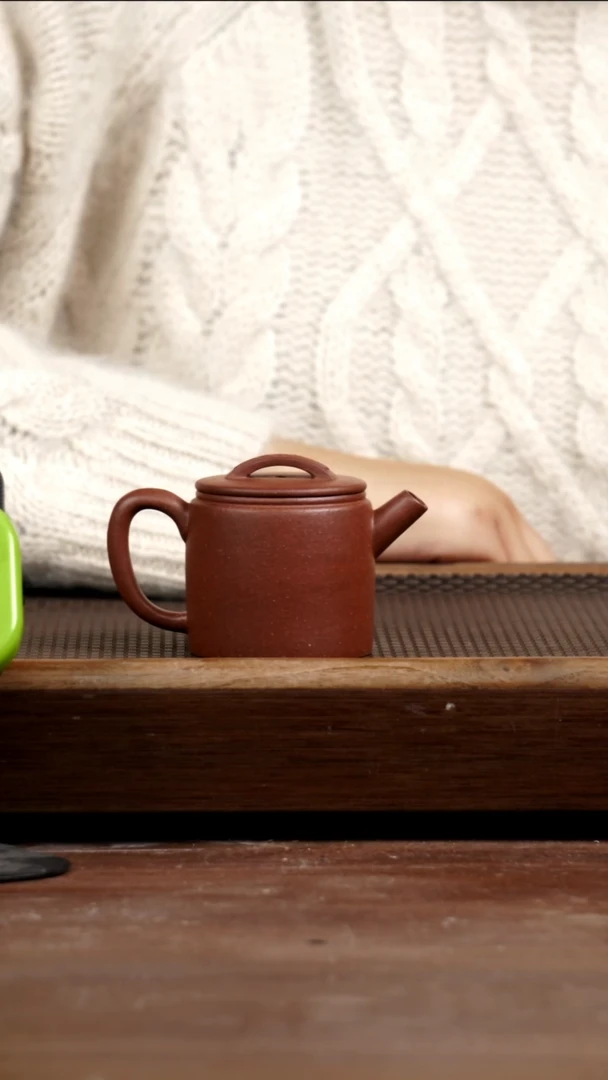 茶壶紫砂黑**默紫团泥高汉瓦125CC