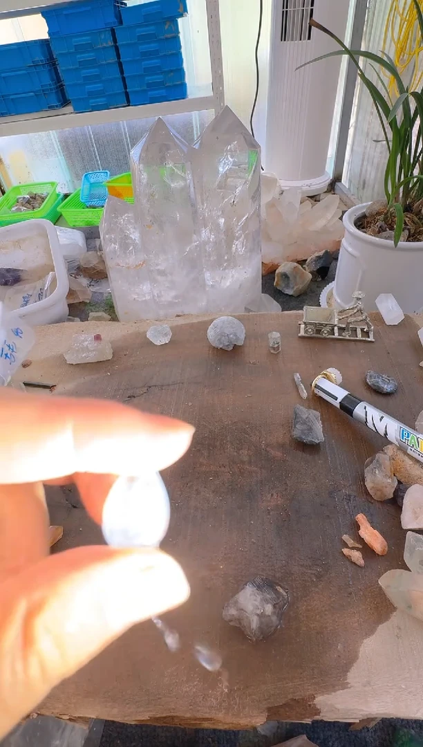 未镶嵌珠宝半成品水晶❥****丝van，水晶