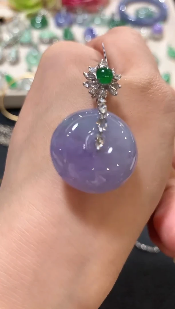 吊坠(不含链)18K金镶嵌翡翠z106紫色有色差多样性一件发货