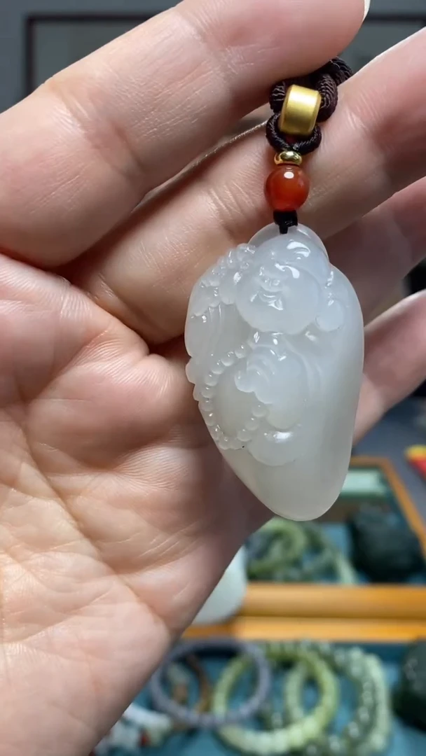 颈饰未镶嵌和田玉4