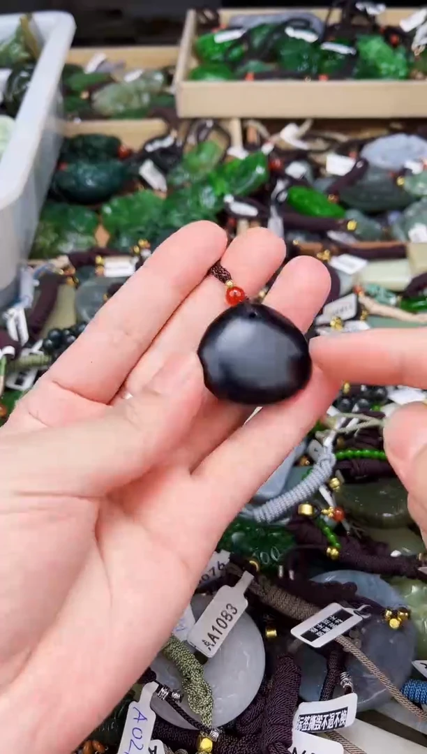 玉未镶嵌一拍一发一