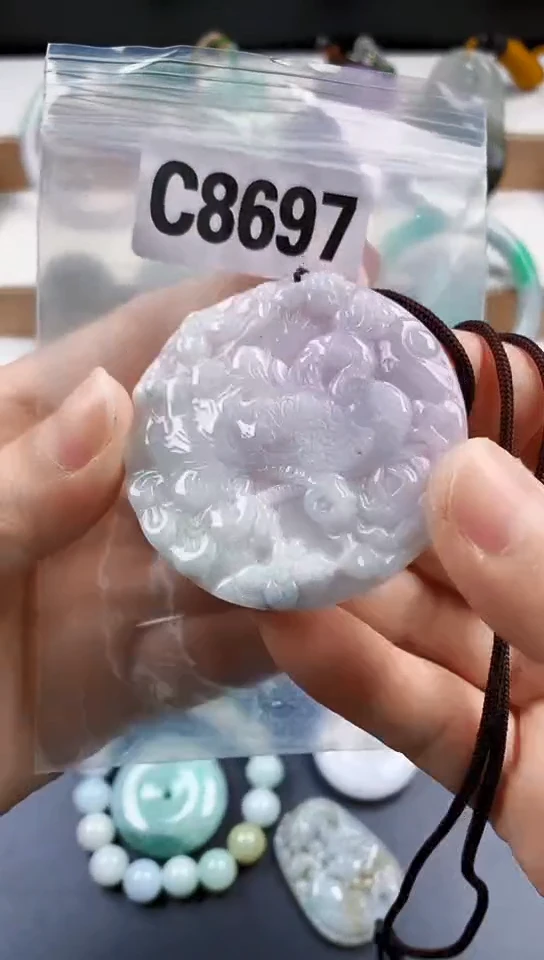 颈饰未镶嵌翡翠天然翡翠吊坠挂件