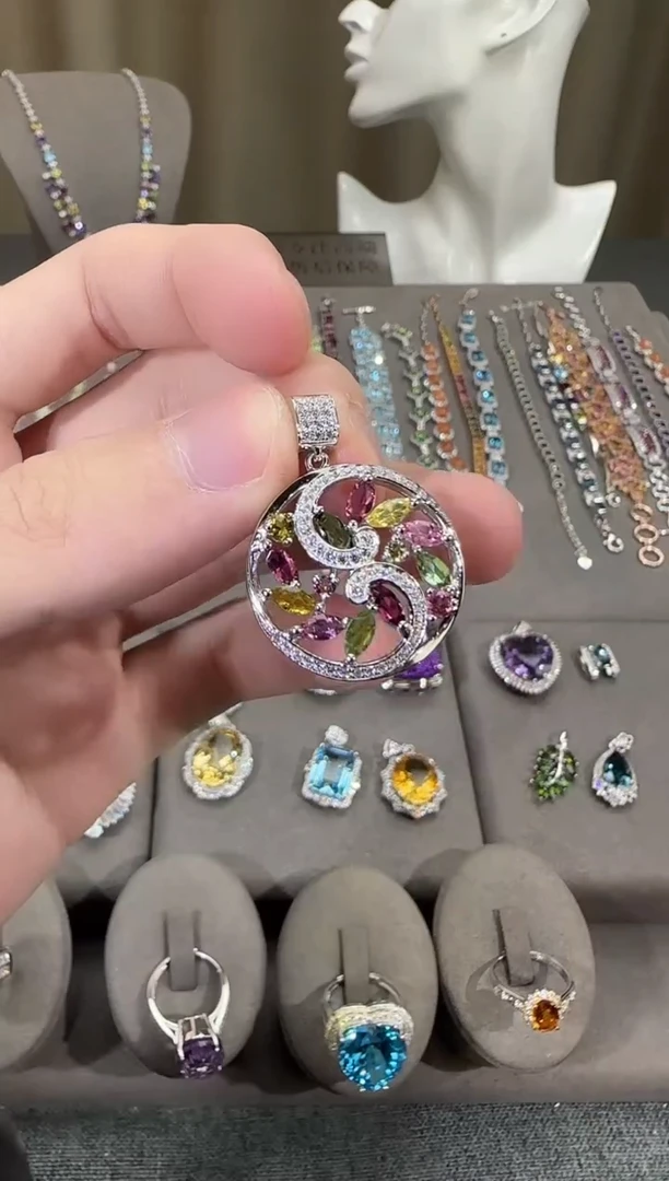 颈饰银S925镶嵌碧玺21mm繁花设计款