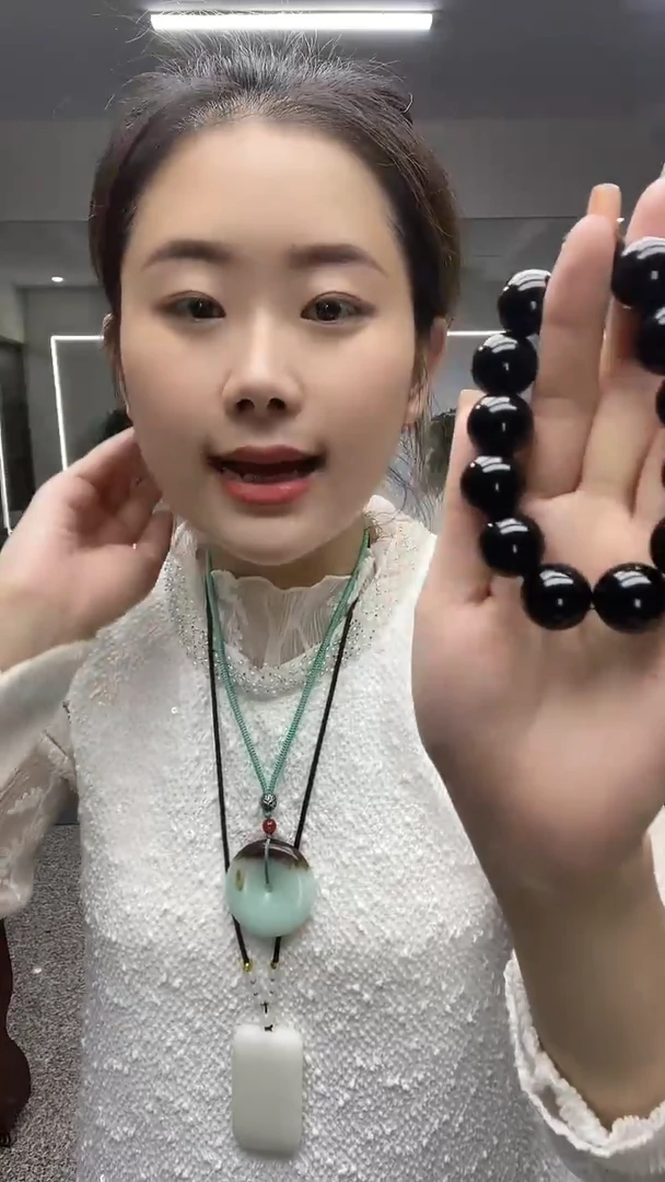 黑圆形卡18手串多样性发货一