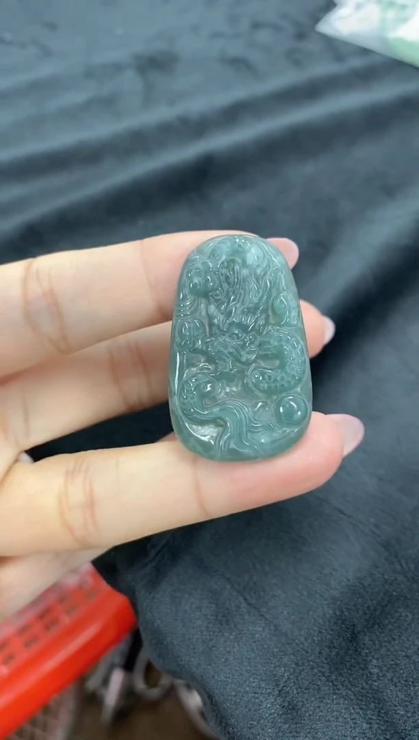项链未镶嵌翡翠天然翡翠龙牌