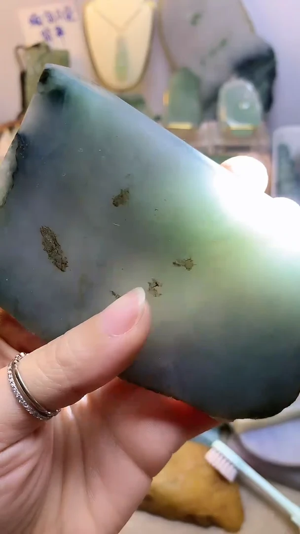未镶嵌挂件翡翠房 缅甸A货翡翠，没有运费险
