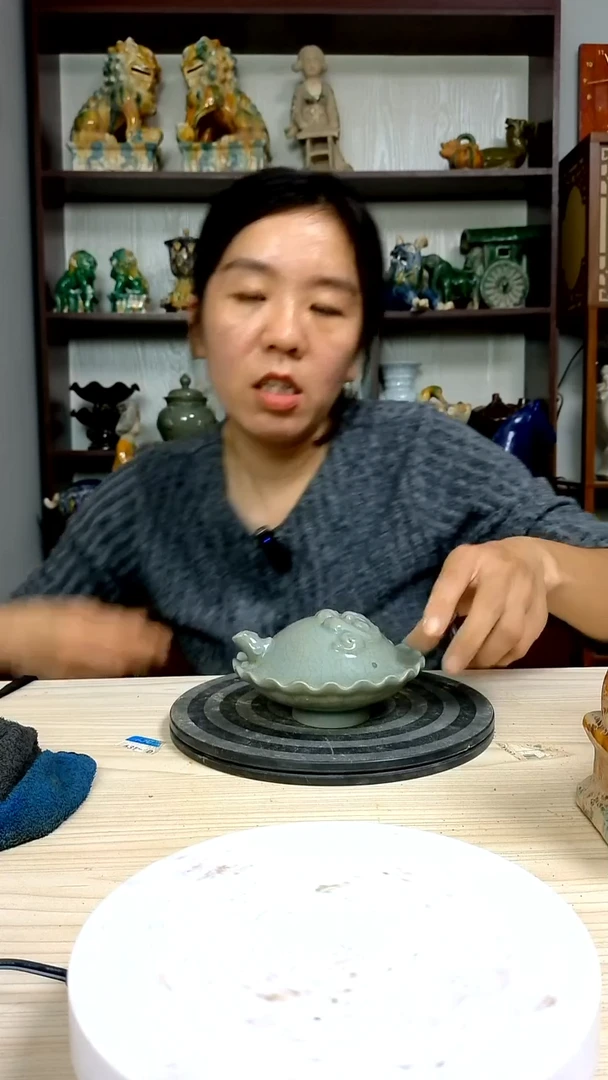 经典精美复古风格瓷器