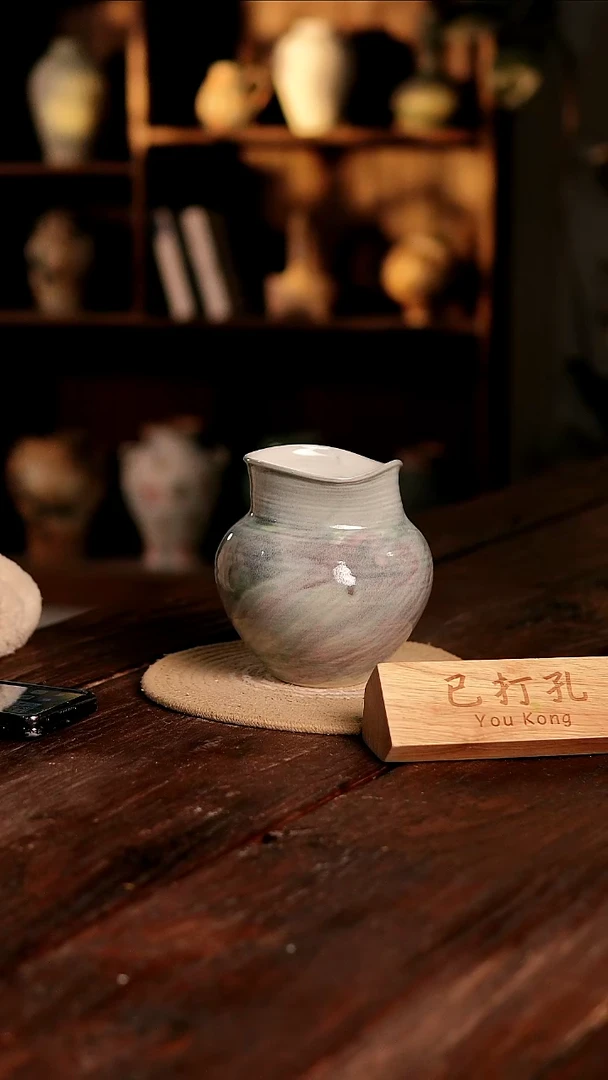 摆件18-301高度15口径10已打孔误差2