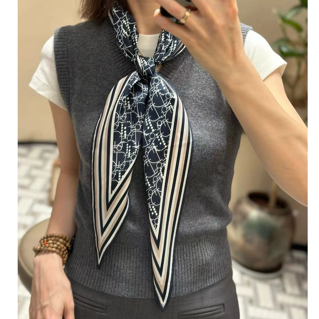 逐梦鸟桑蚕丝粗斜纹绸菱形巾丝巾女春秋款D格子45*140cm时尚百搭