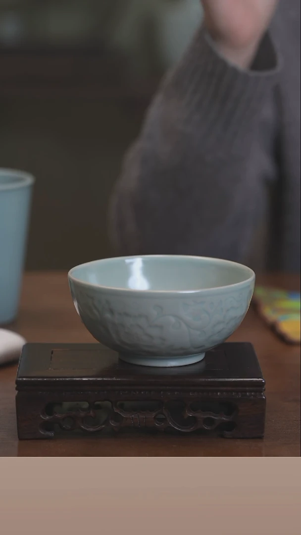 【闪购商品】清凉寺原产地仿古釉手工汝瓷牡丹纹碗一对