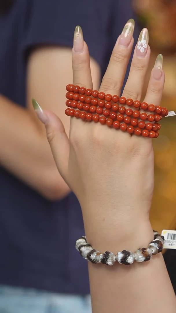 未镶嵌颈饰玛瑙/玉髓（覆膜）Q33862多样性发其一