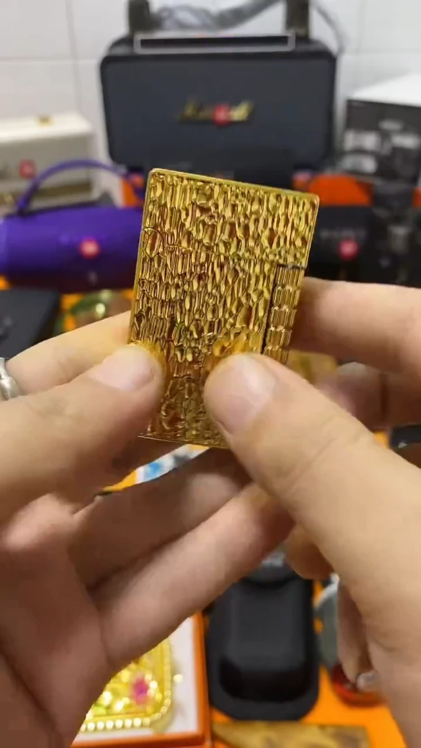 瓷片闪购商品 如图所示