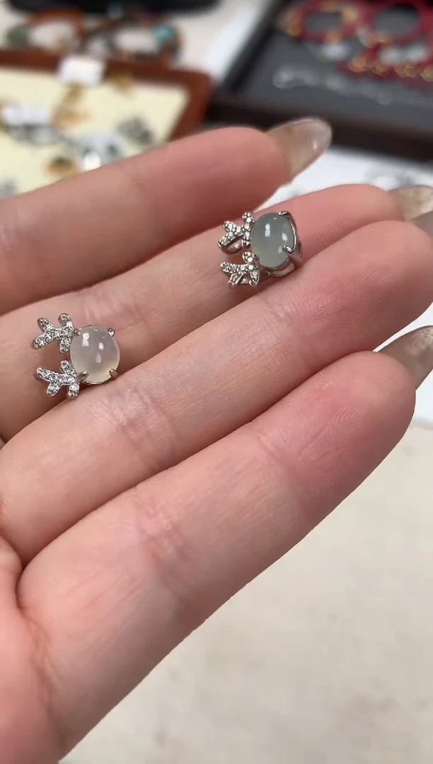 【闪购商品】翡翠戒指银S925镶嵌吊坠多样性发货一件