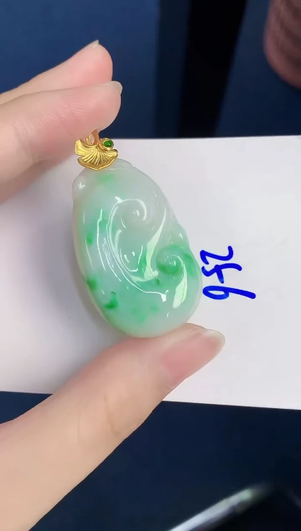 颈饰未镶嵌翡翠天然翡翠缅甸A货