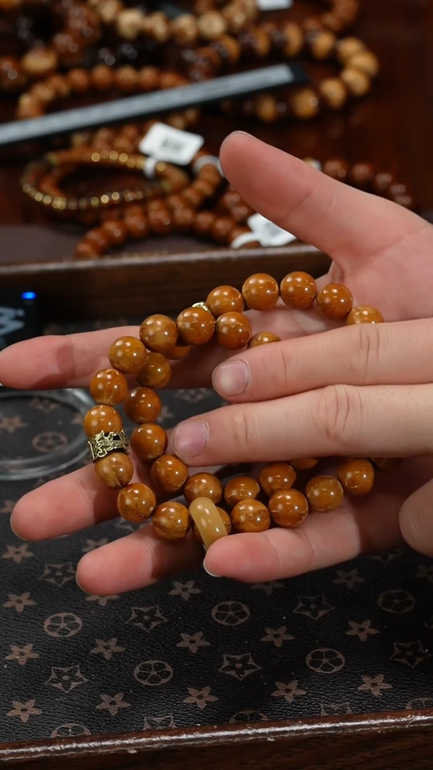 【闪购商品】紫金鼠手串黄皮正圆光珠12+手持带跑环+配饰