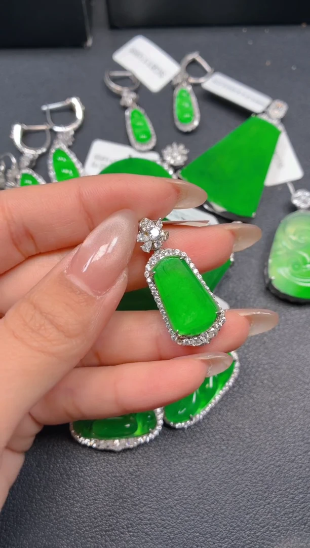 银S925镶嵌挂件翡翠11