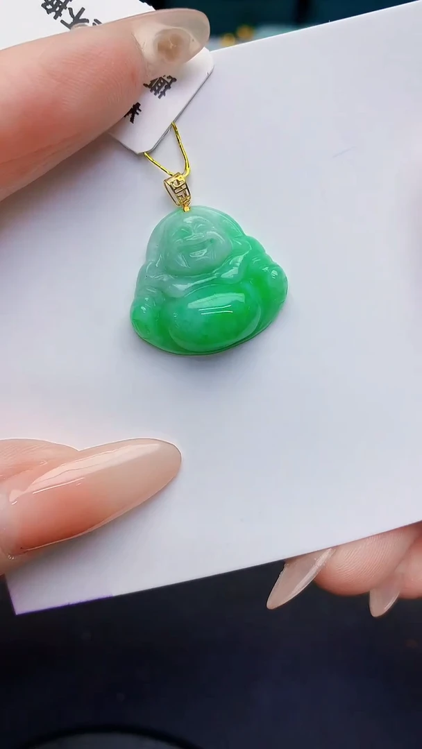 颈饰18K金镶嵌翡翠缅甸天然翡翠A货