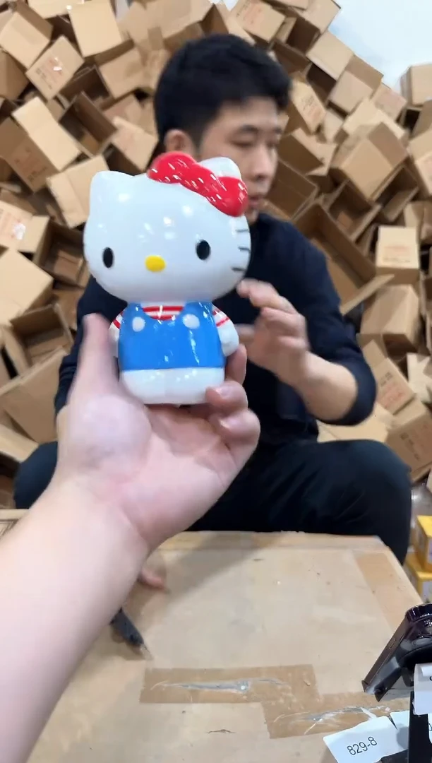 瓷片条纹kt笔筒