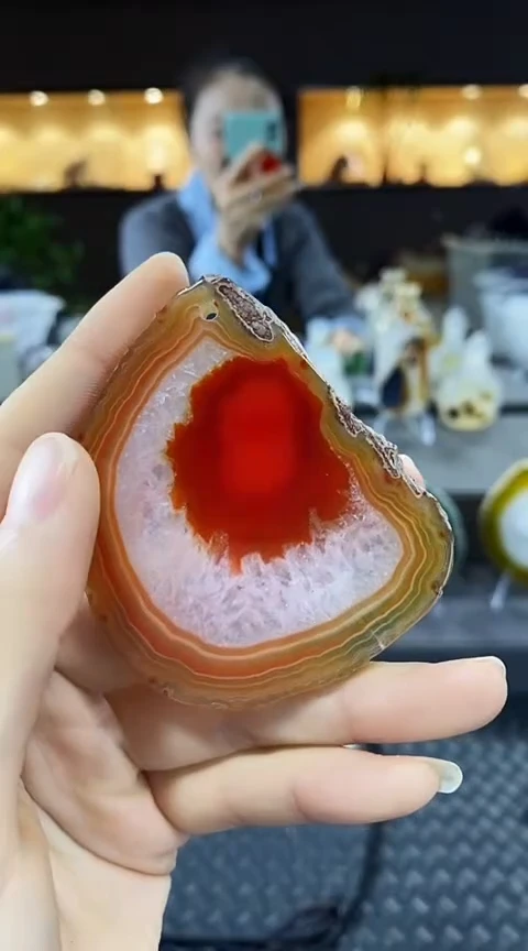 未镶嵌颈饰玛瑙/玉髓玛**光玛瑙