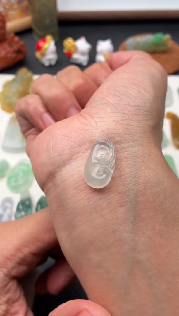 未镶嵌定制翡翠翡翠