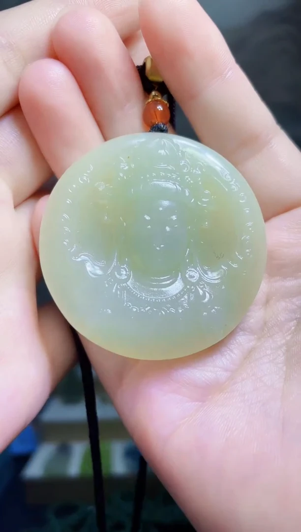 和田玉未镶嵌颈饰1