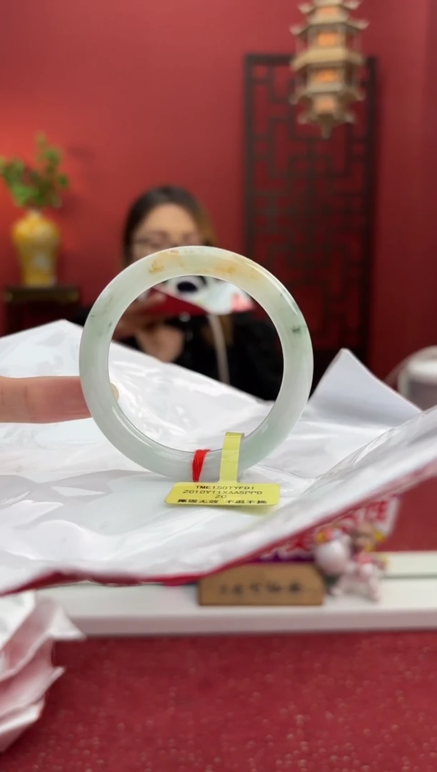 未镶嵌手镯翡翠翡翠手镯