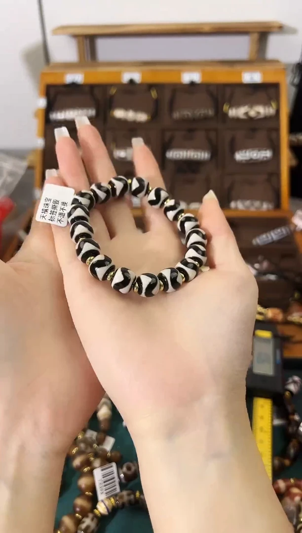 玛瑙/玉髓（覆膜）颈饰合金56（微瑕）