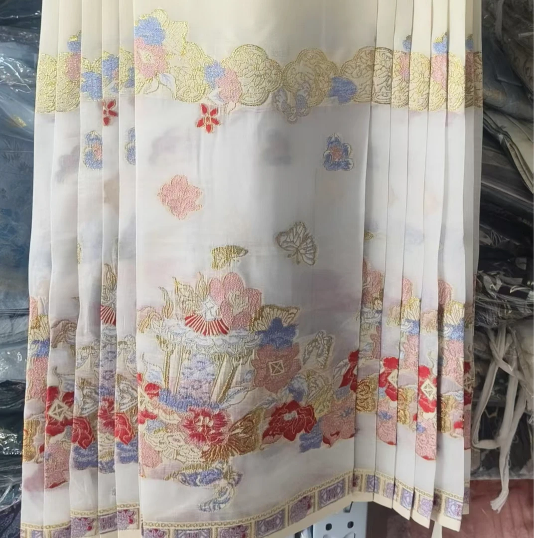 【姹紫嫣红】织金仿妆花剪花马面裙