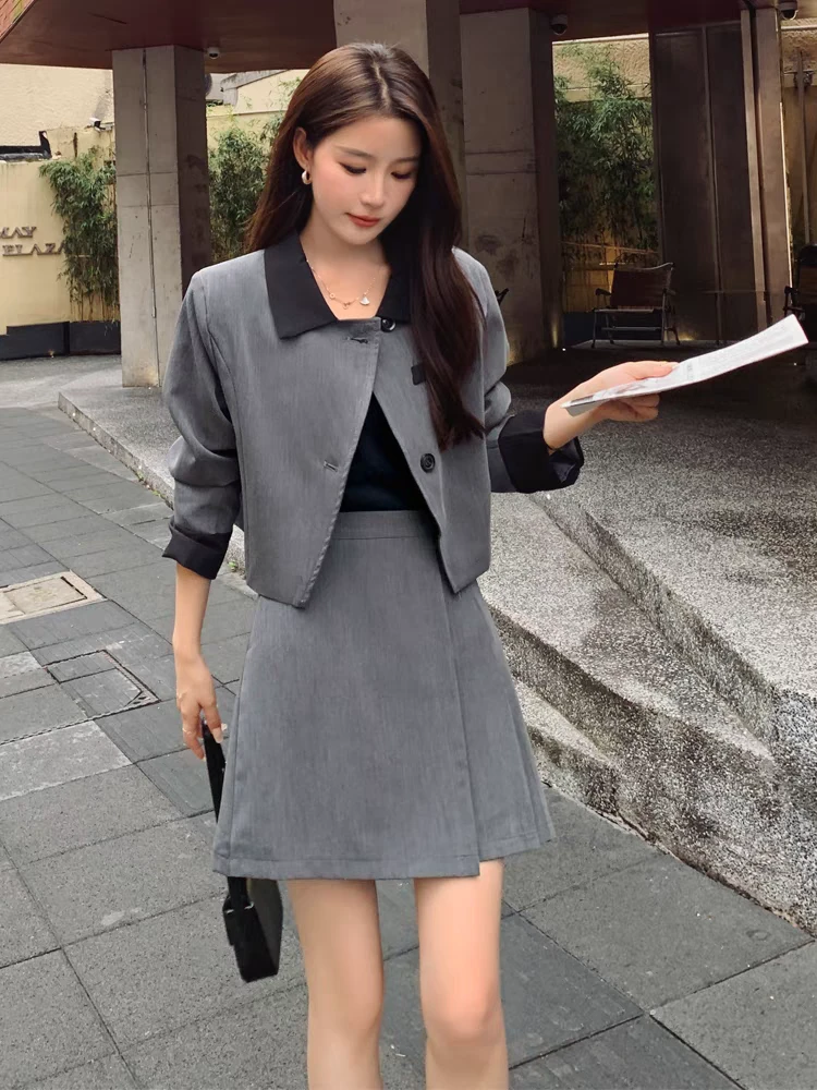 秋季新款宽松T恤假两件