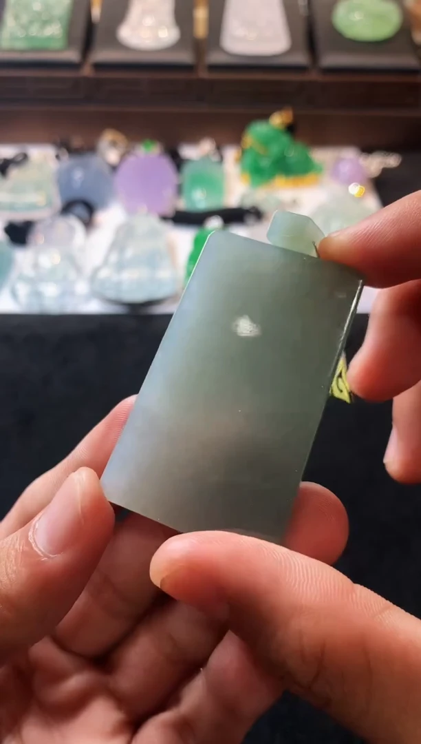 未镶嵌定制翡翠有****来  S毛货不退不换
