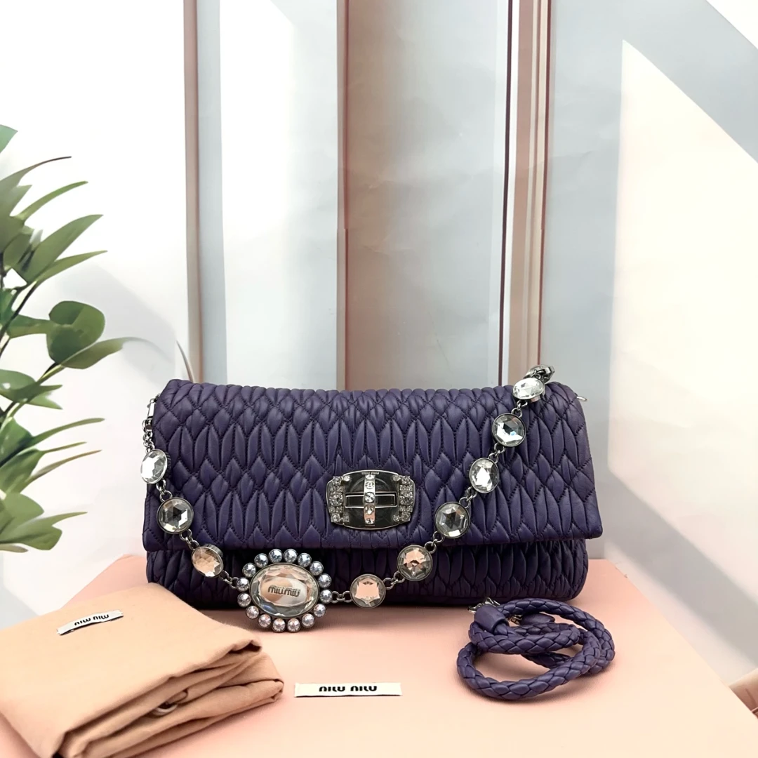 95新 MIU MIU/缪缪 紫色钻石链条单肩包 C53862 8711