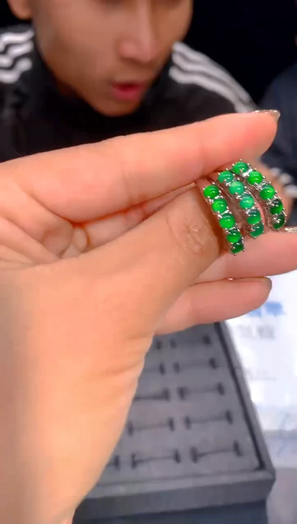 【闪购商品】定制翡翠未镶嵌21多样性发货（发其一）