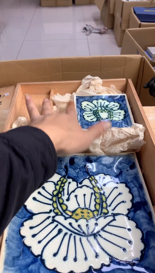 陶瓷默认微瑕，no退no换，介意勿拍