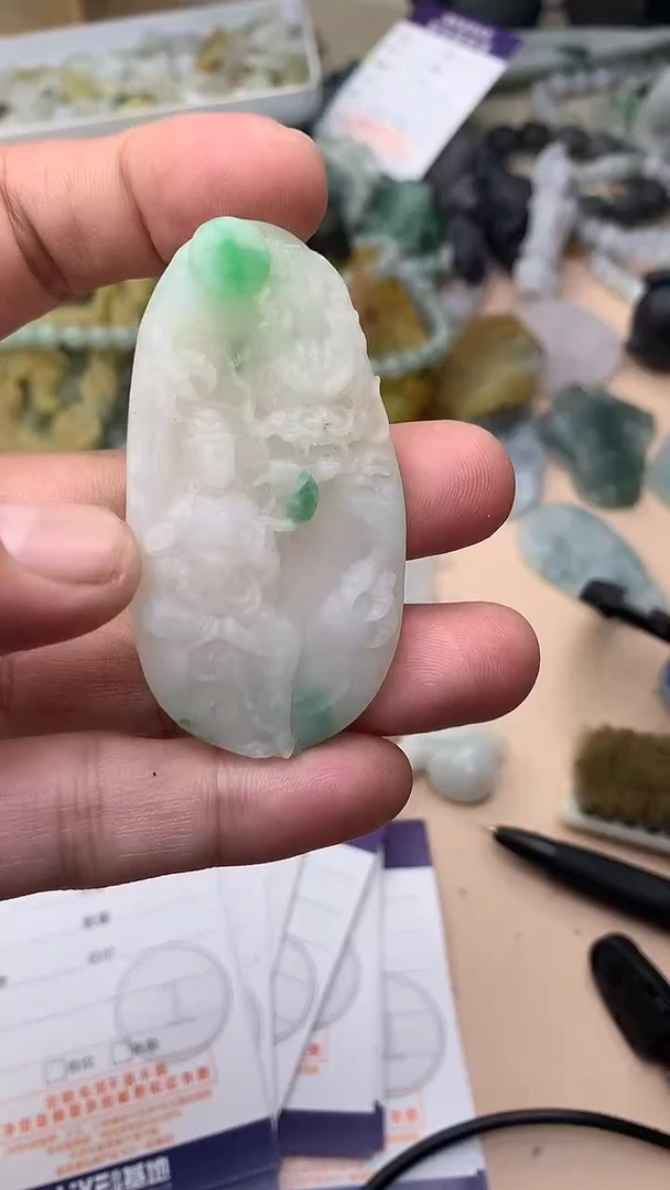 未镶嵌定制翡翠翡翠1