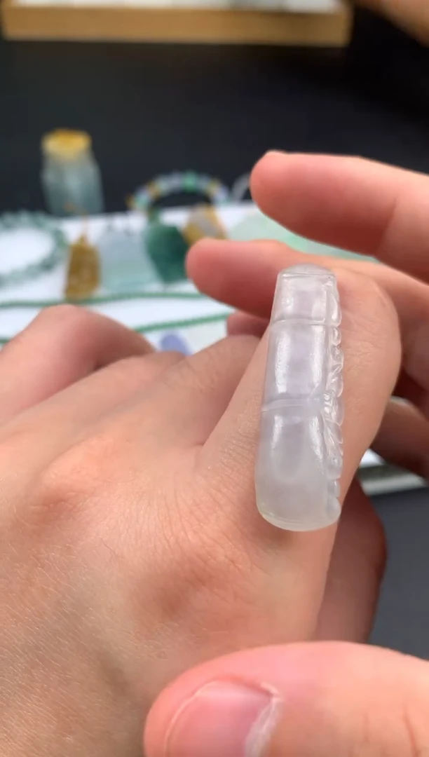 未镶嵌定制翡翠翡翠