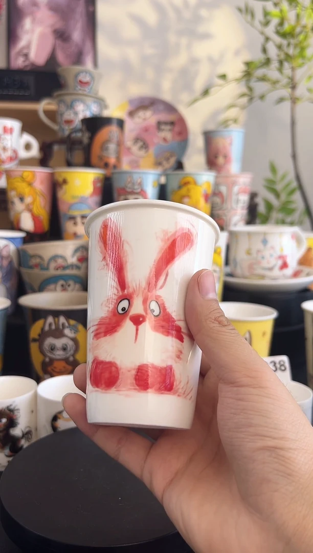 【闪购商品】摆件手工手绘陶瓷小杯杯