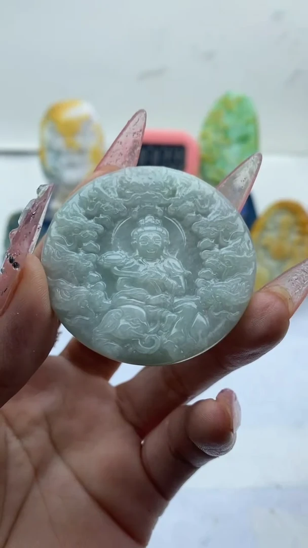 【闪购商品】翡翠颈饰未镶嵌挂件