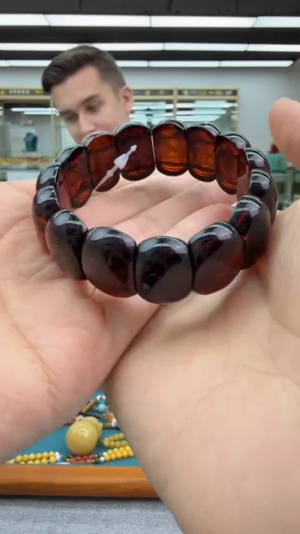 【闪购商品】琥珀手串未镶嵌134秒拍号