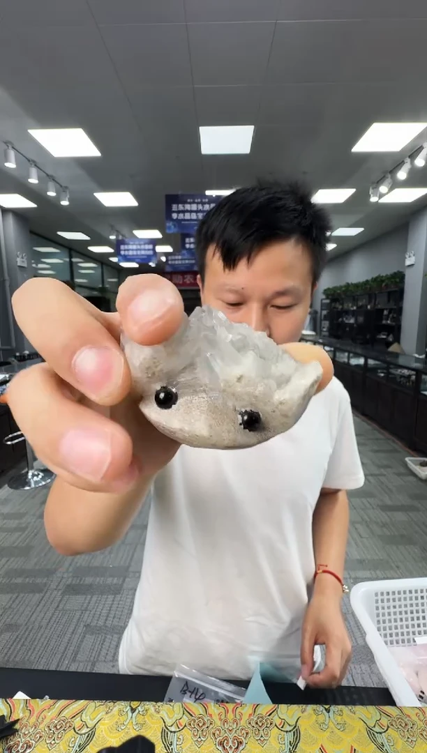 水晶珠宝半成品未镶嵌w8260     摆件